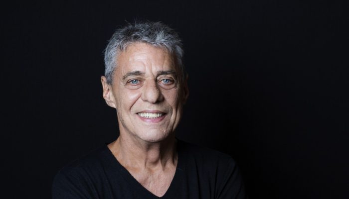 82790026-sc-chico-buarque-foto-leo-aversa-credito-obrigatorio.jpg
